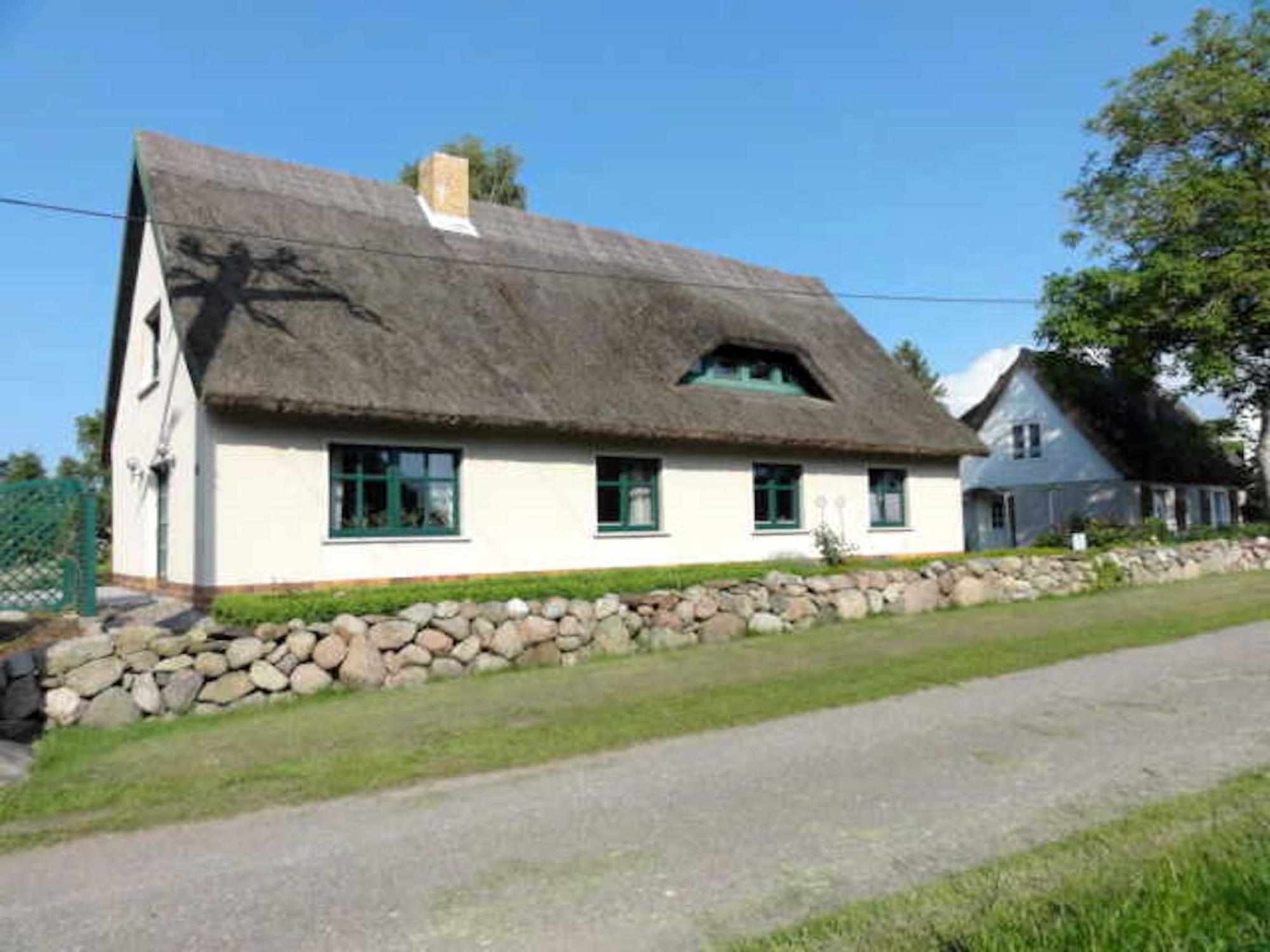 Reetdachhaus "Landhaus Ulrich" Lubkow Ngoại thất bức ảnh